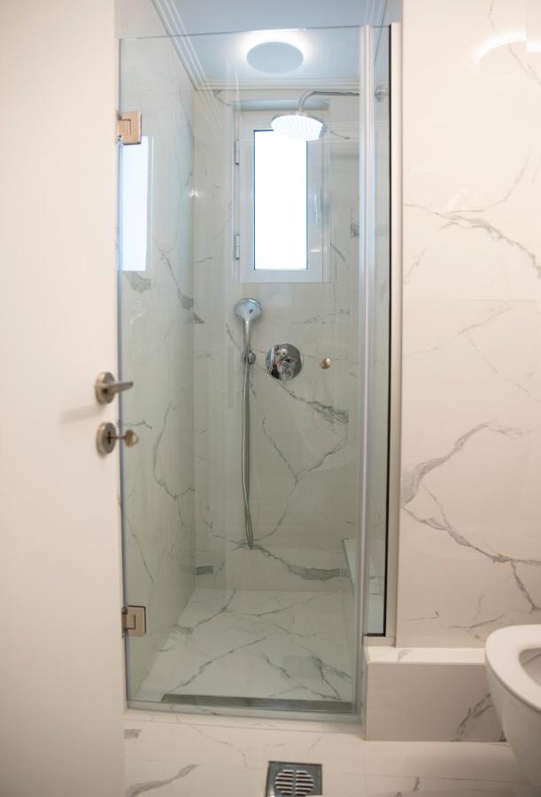 Cityscape Luxury Apartments ヨアニナ エクステリア 写真
