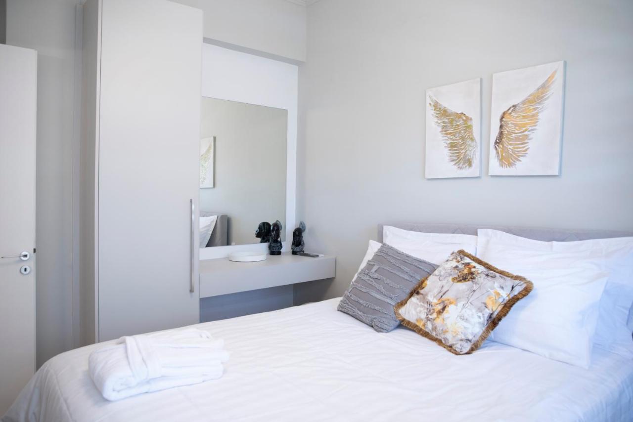 Cityscape Luxury Apartments ヨアニナ エクステリア 写真